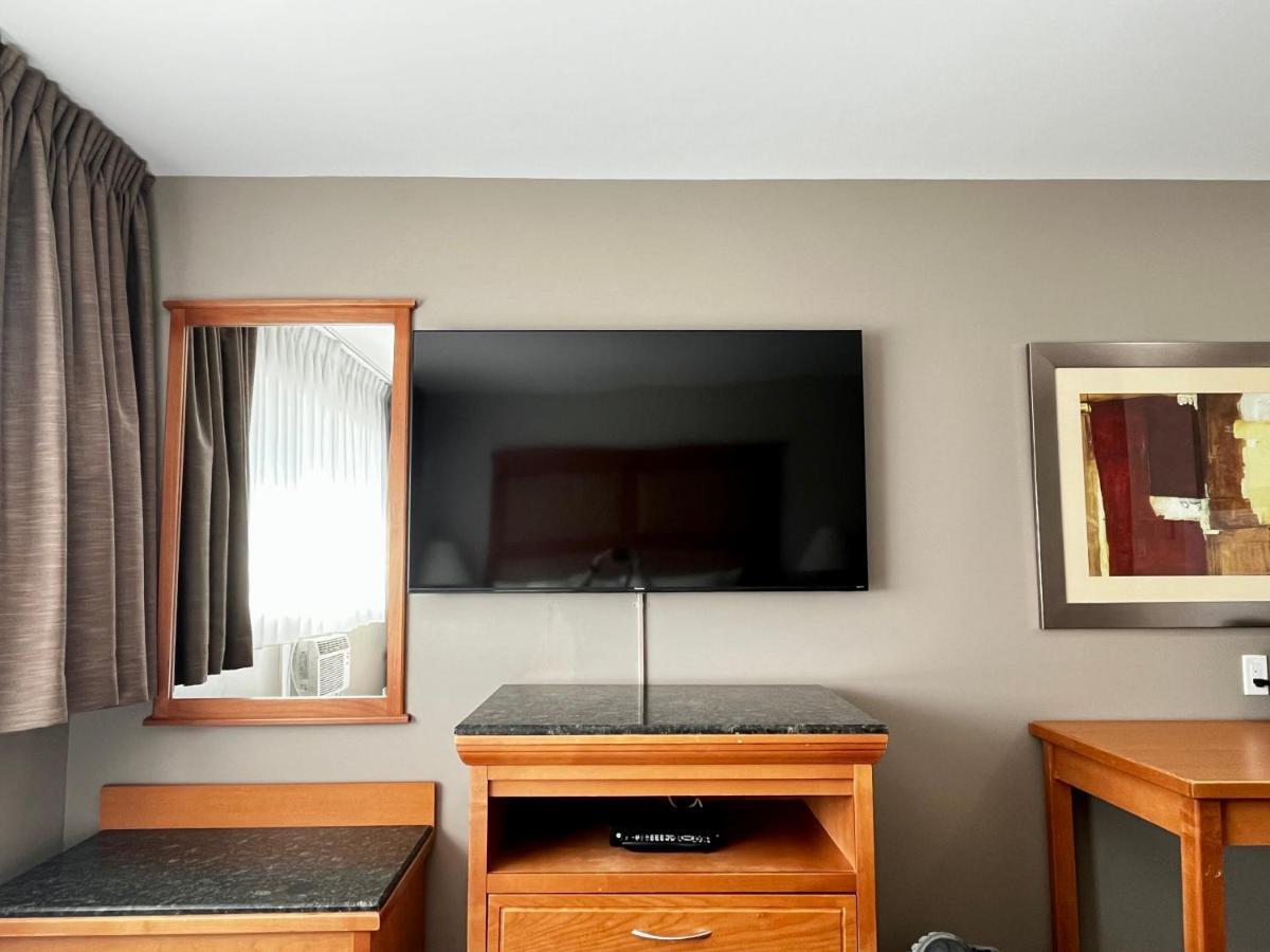 Anavada Inn & Suites - Prince George Esterno foto